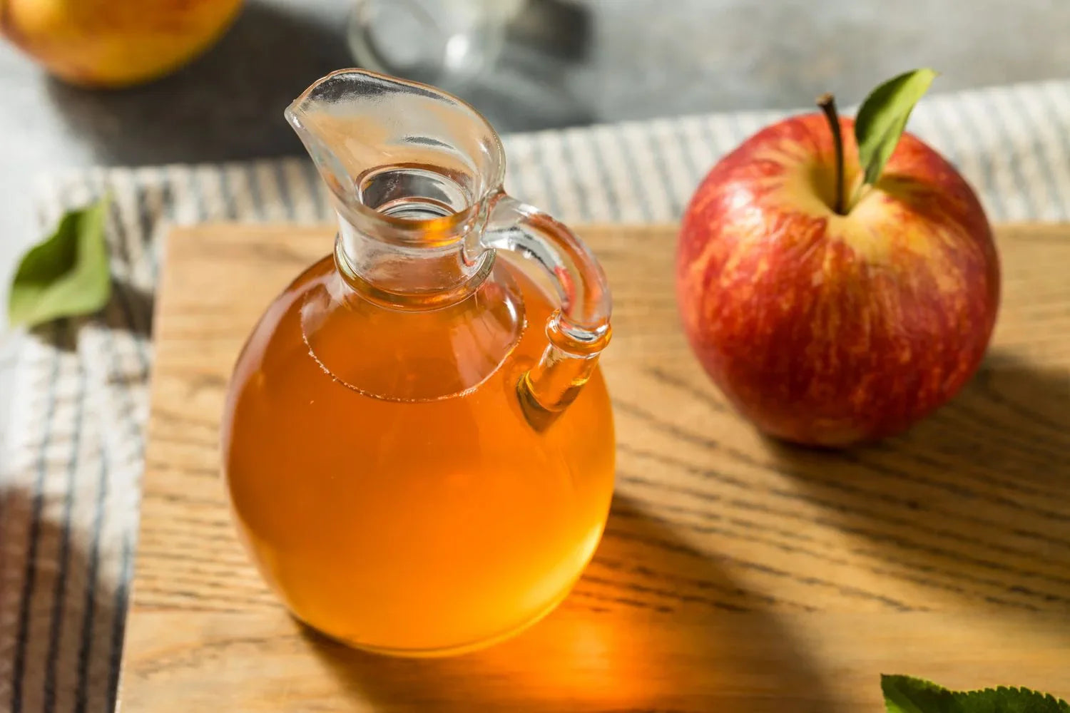 The Top 5 Benefits of Drinking Apple Cider Vinegar in the Morning